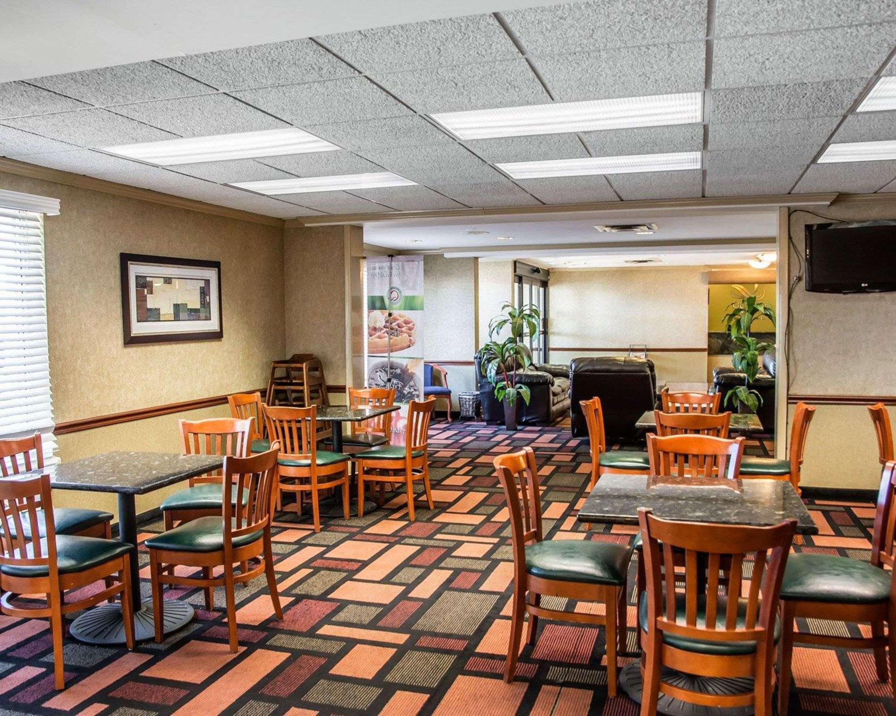Quality Inn & Suites Cvg Airport Erlanger Exterior foto