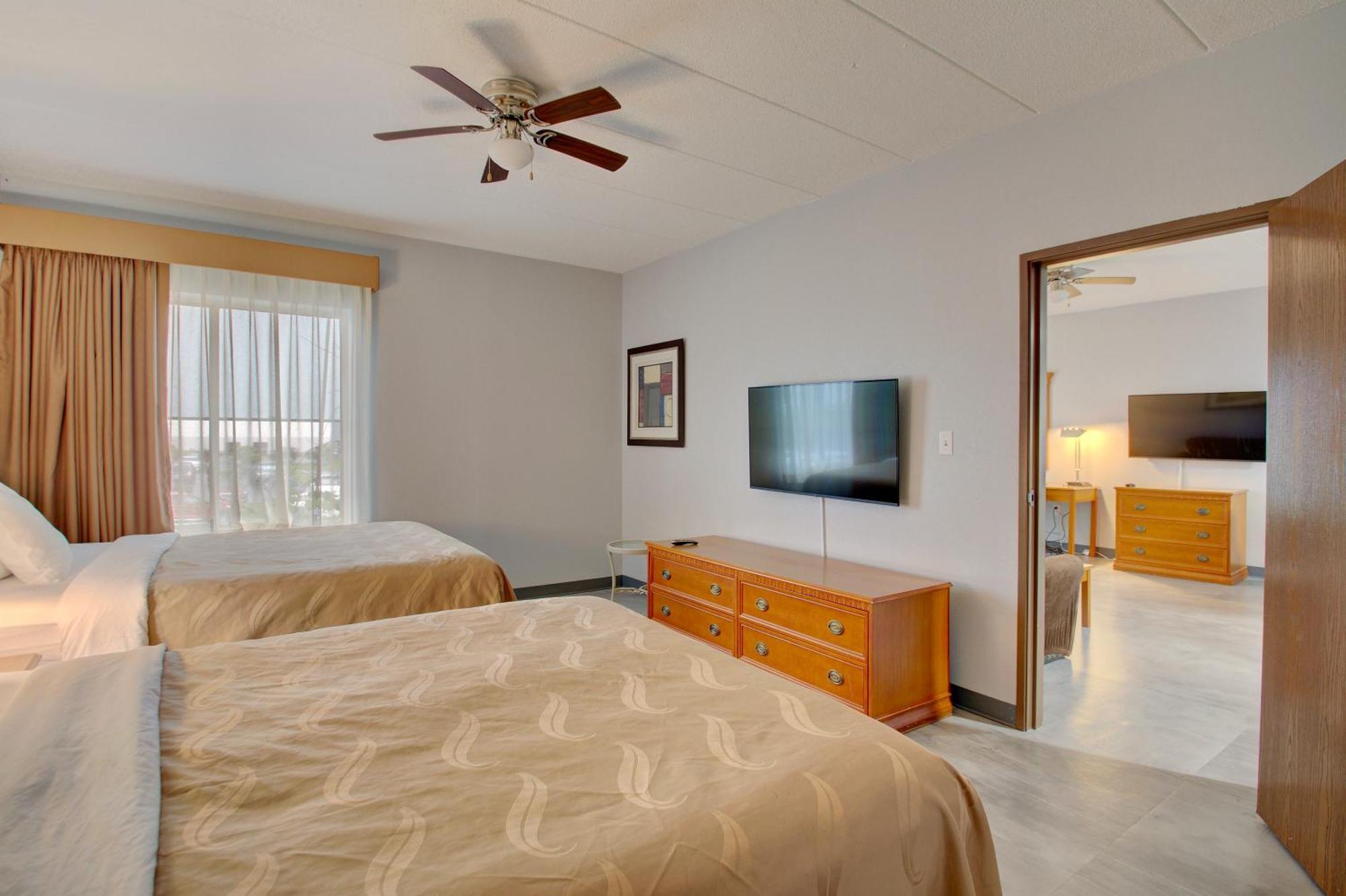 Quality Inn & Suites Cvg Airport Erlanger Exterior foto