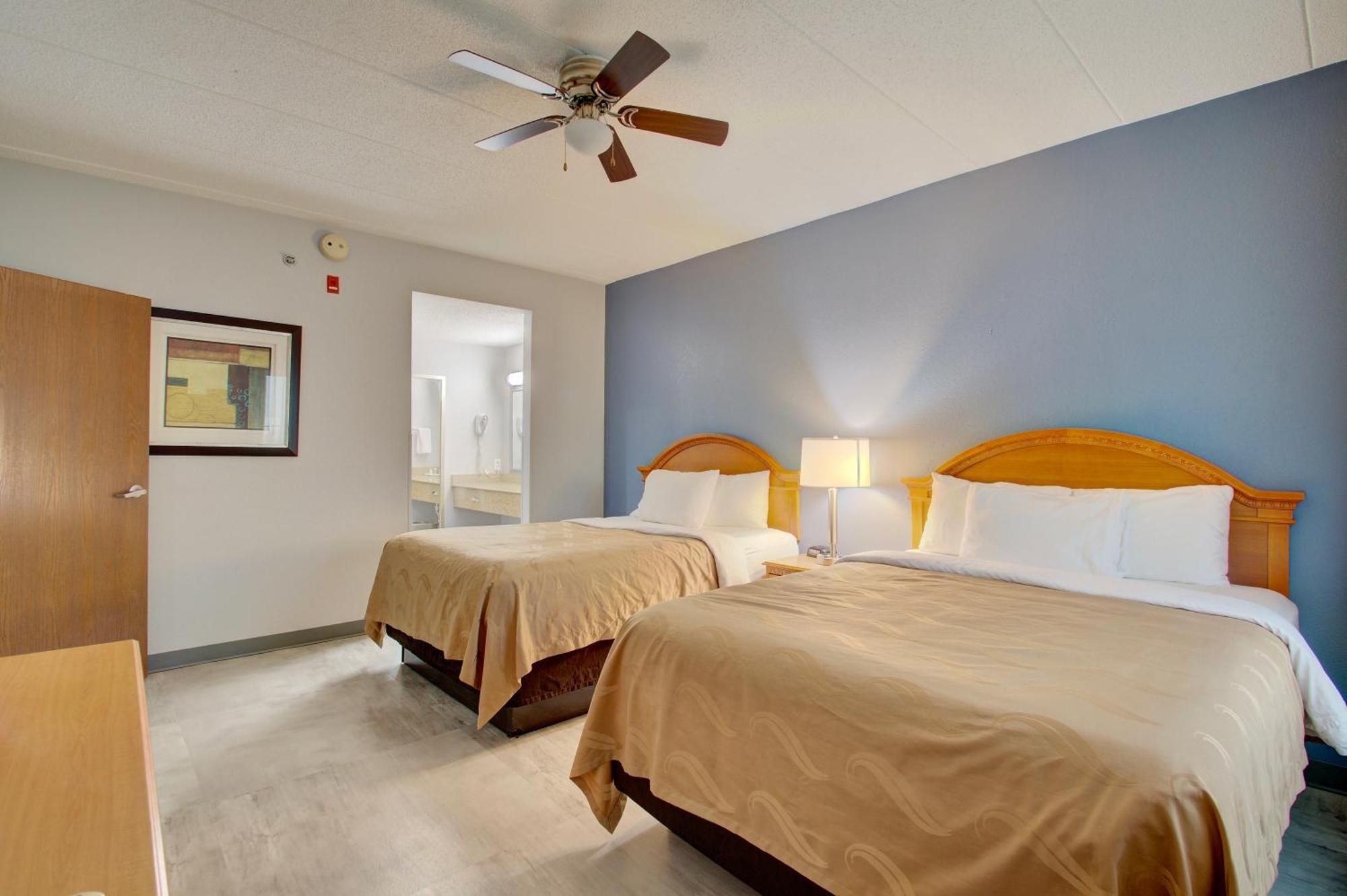 Quality Inn & Suites Cvg Airport Erlanger Exterior foto