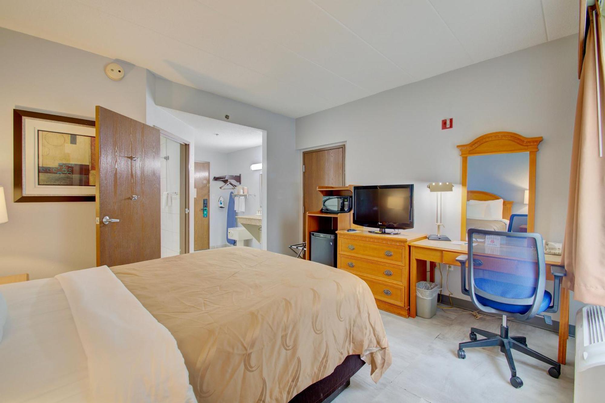 Quality Inn & Suites Cvg Airport Erlanger Exterior foto
