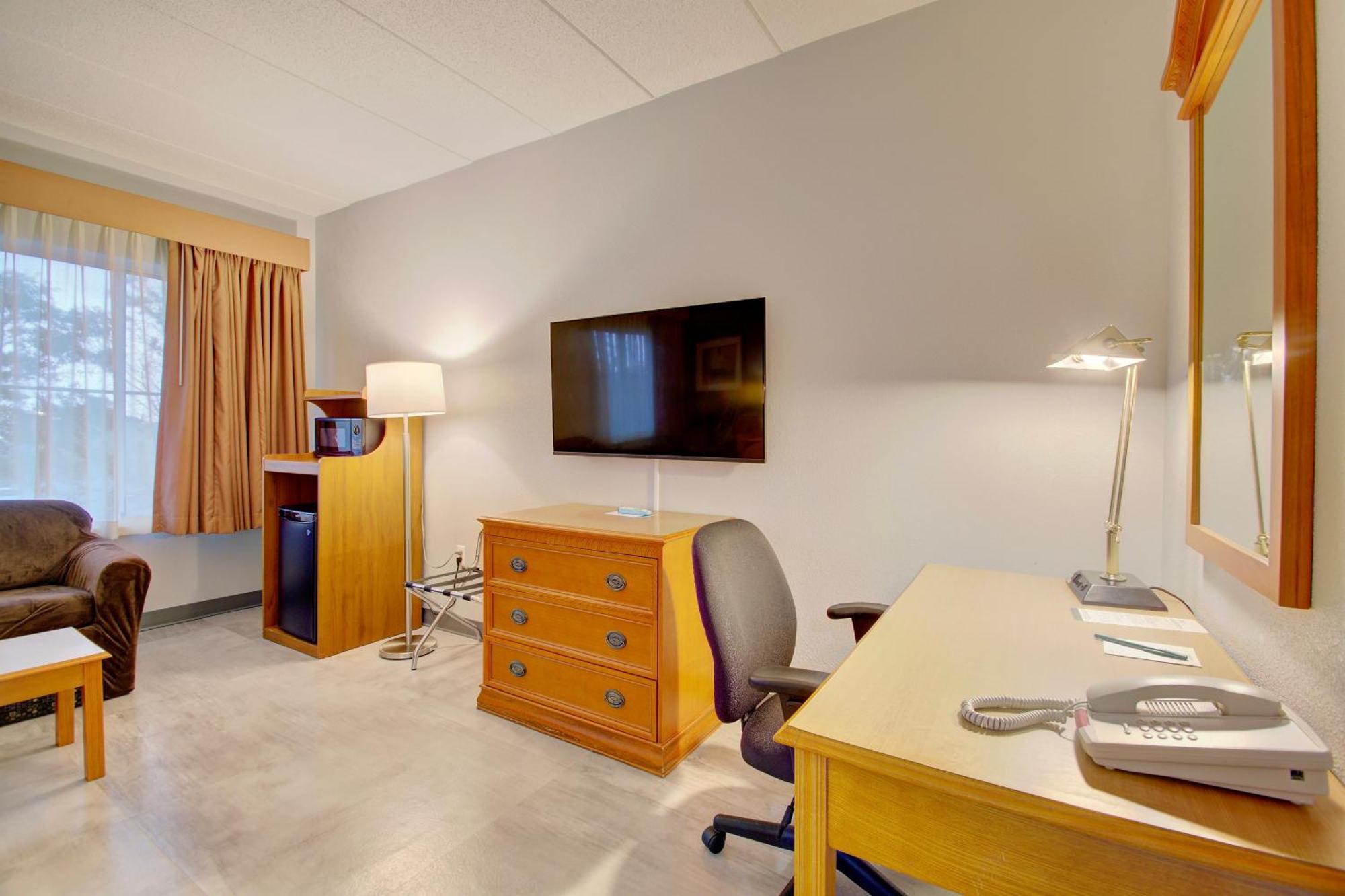 Quality Inn & Suites Cvg Airport Erlanger Exterior foto